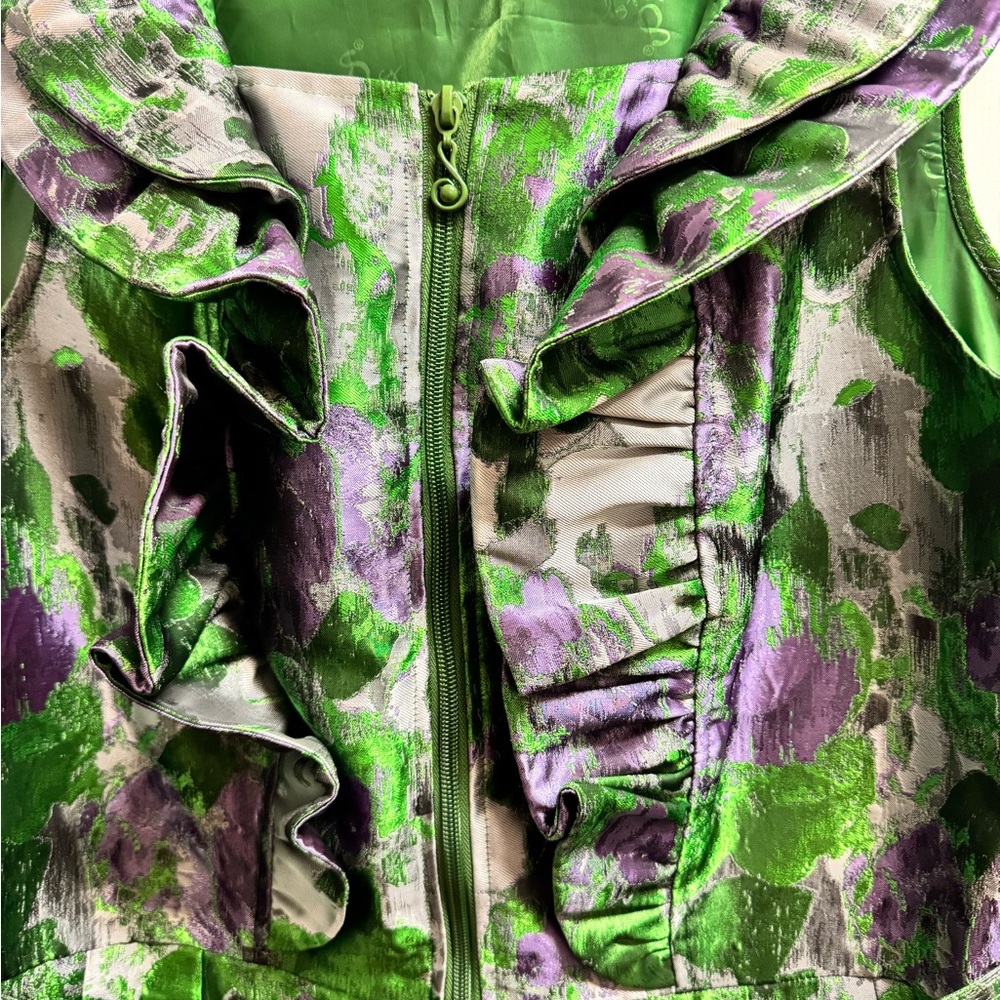 Green and Purple Floral Sleeveless Jaquard Dress - Picture 12 of 12